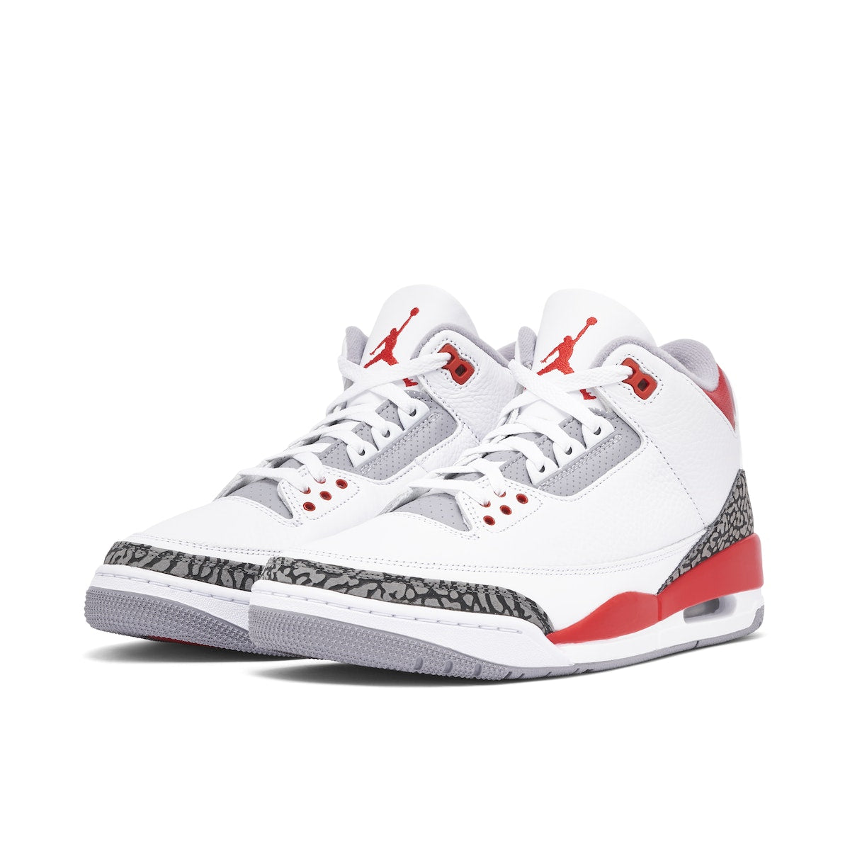 Air Jordan 3 OG Fire Red (2022)