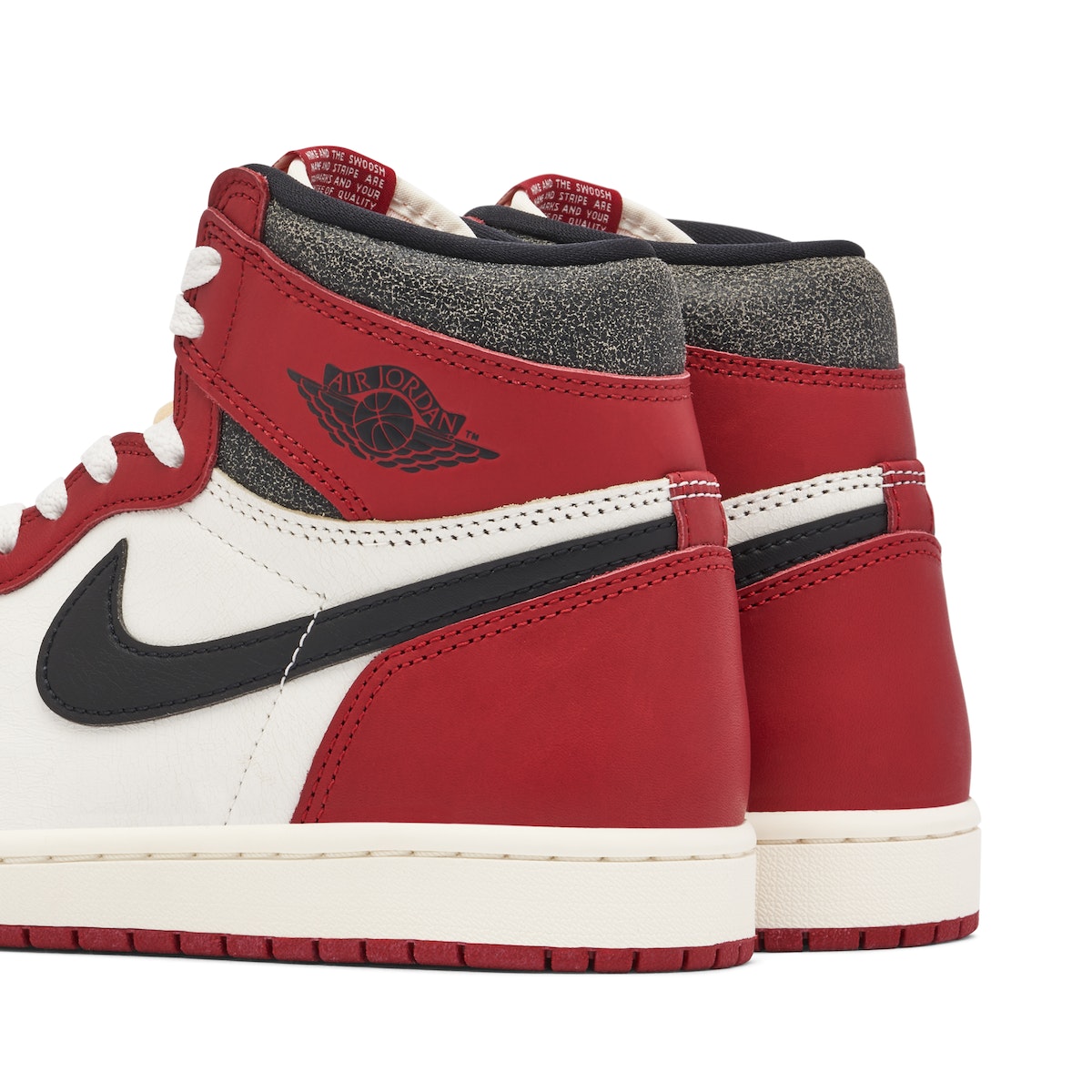 Air Jordan 1 Retro High OG Chicago Lost & Found