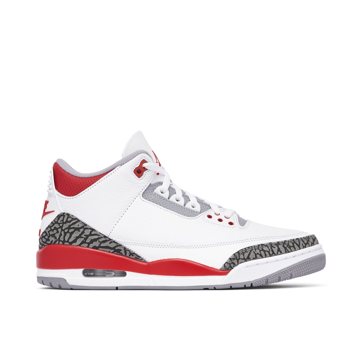 Air Jordan 3 OG Fire Red (2022)